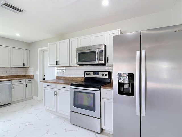 4925 MARLA AVENUE, Lakeland, FL 33812