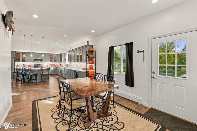 910 W Emerald Cone Circle, Palmer, AK 99645