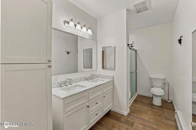 910 W Emerald Cone Circle, Palmer, AK 99645