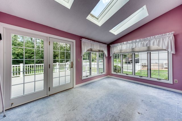 175 Valley View Drive, South Windsor, CT 06074
