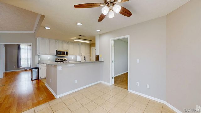 245 LAKESHORE Drive, Pike Road, AL 36064