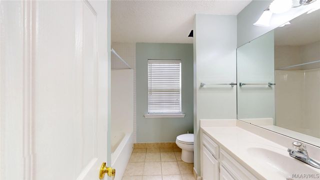 245 LAKESHORE Drive, Pike Road, AL 36064