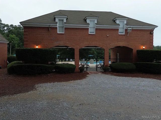 245 LAKESHORE Drive, Pike Road, AL 36064