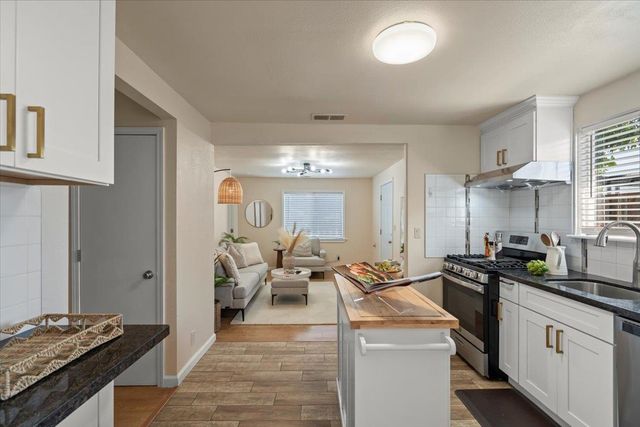 1025 N 12th Street, San Jose, CA 95112