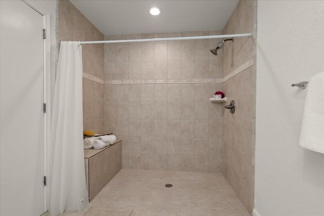 1025 N 12th Street, San Jose, CA 95112