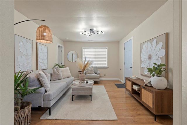 1025 N 12th Street, San Jose, CA 95112