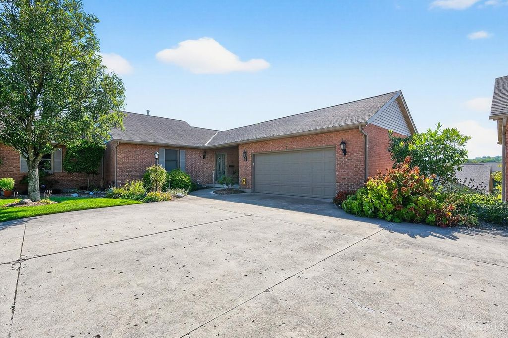 1210 Stephanie Drive, Hamilton, OH 45013