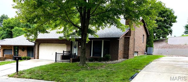 310 Northcrest Drive, Collinsville, IL 62234
