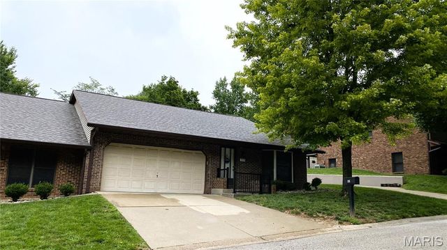 310 Northcrest Drive, Collinsville, IL 62234