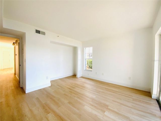 7200 E BANK DRIVE 0, Tampa, FL 33617