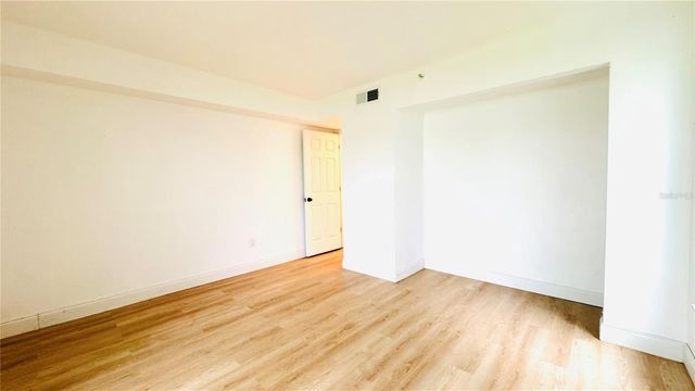 7200 E BANK DRIVE 0, Tampa, FL 33617