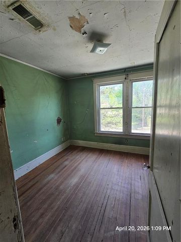 5018 Euclid Street, Kansas City, MO 64130