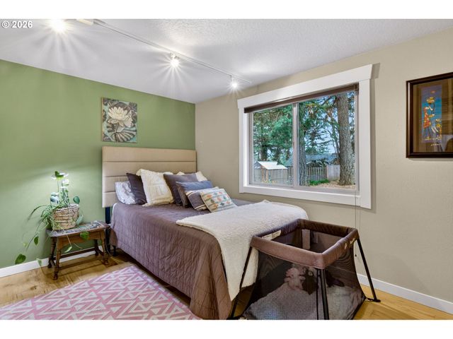 10015 Sw 53RD Ave, Portland, OR 97219