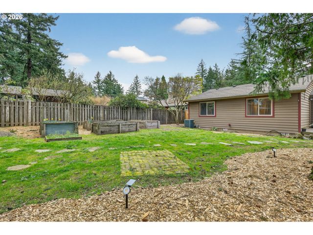 10015 Sw 53RD Ave, Portland, OR 97219