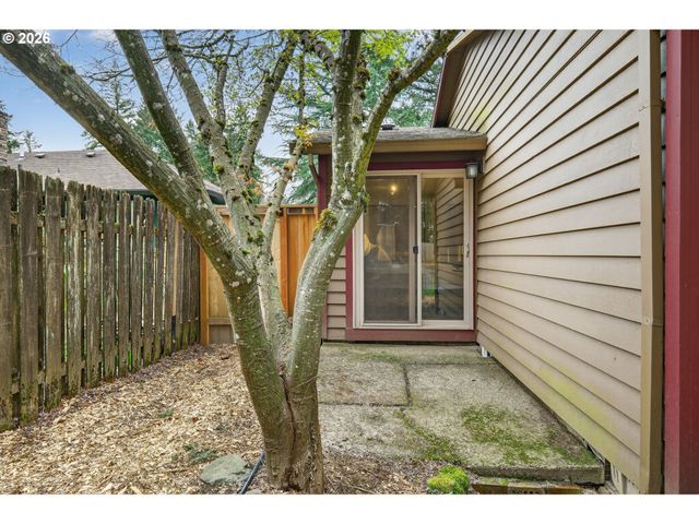 10015 Sw 53RD Ave, Portland, OR 97219
