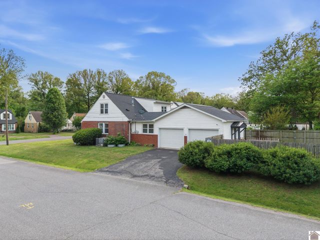 2501 Harrison St., Paducah, KY 42001