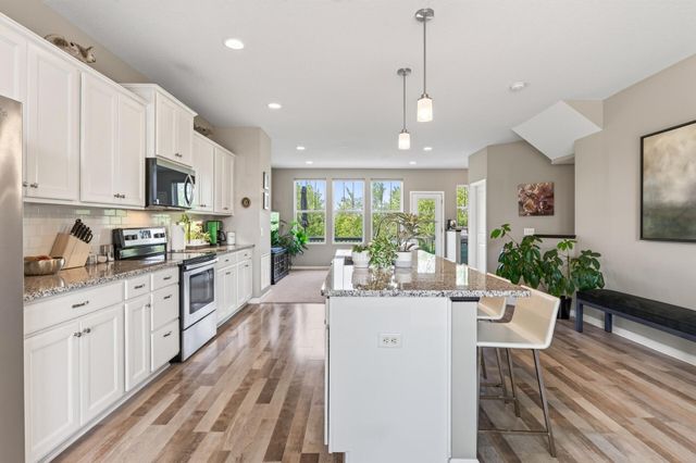 1470 Old Highway 8 NW, New Brighton, MN 55112