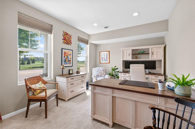 1470 Old Highway 8 NW, New Brighton, MN 55112