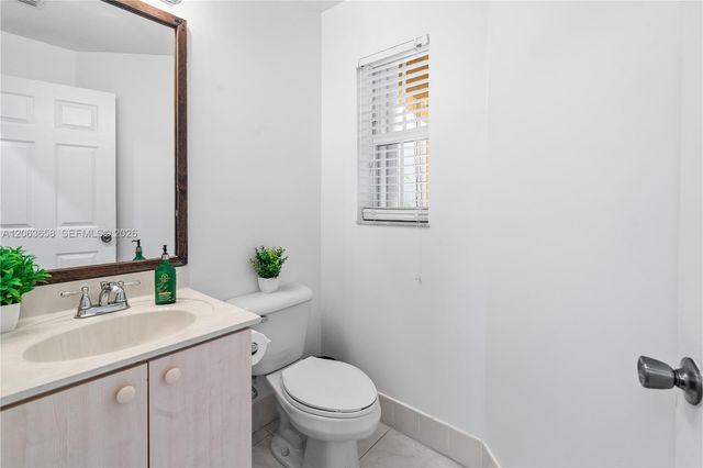1917 SE 14th St 0, Homestead, FL 33035