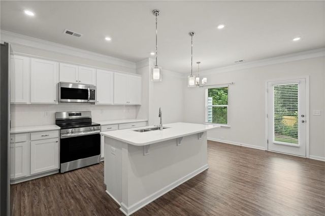 3498 Bellinger Drive, Powder Springs, GA 30127