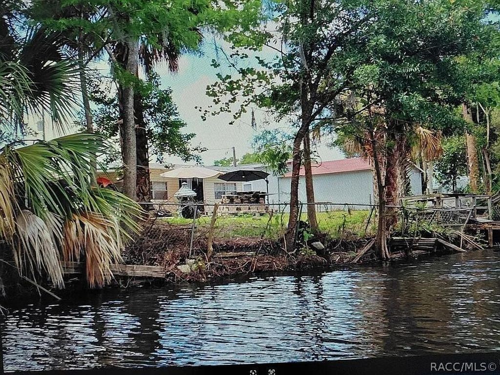 10119 E Bass Circle, Inverness, FL 34450