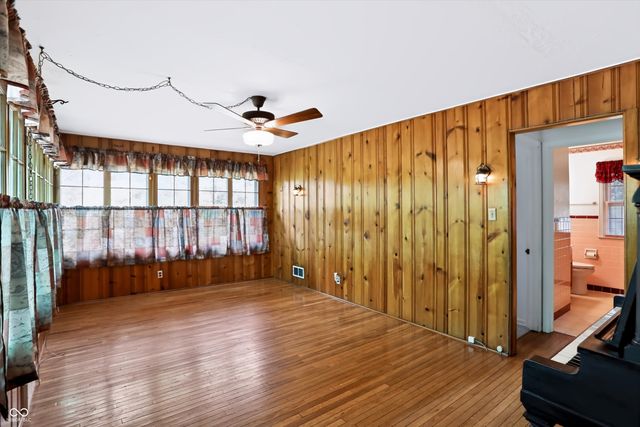 1602 S Hunter Road, Indianapolis, IN 46239