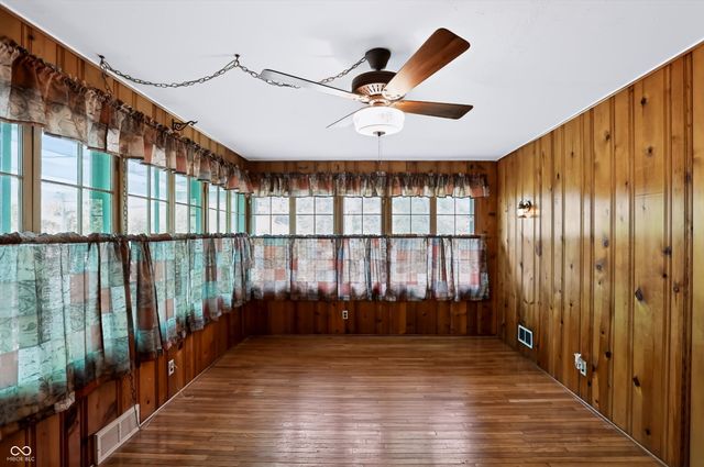 1602 S Hunter Road, Indianapolis, IN 46239