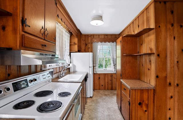 1602 S Hunter Road, Indianapolis, IN 46239