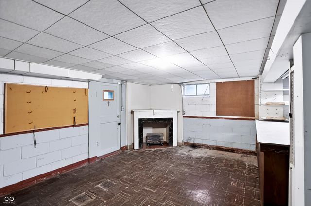 1602 S Hunter Road, Indianapolis, IN 46239