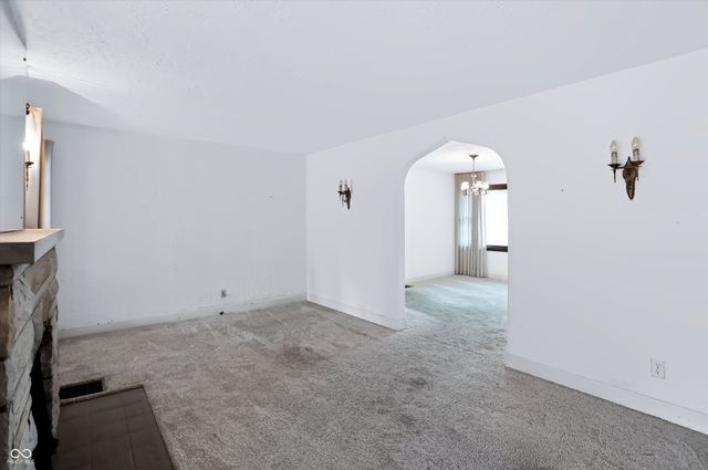 1602 S Hunter Road, Indianapolis, IN 46239