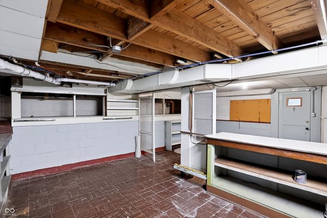 1602 S Hunter Road, Indianapolis, IN 46239