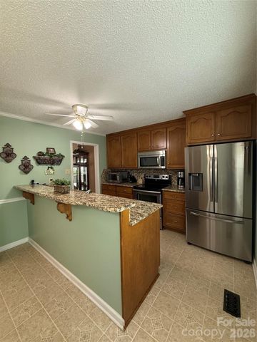 1100 Jennifer Lane, Cherryville, NC 28021