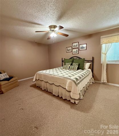 1100 Jennifer Lane, Cherryville, NC 28021