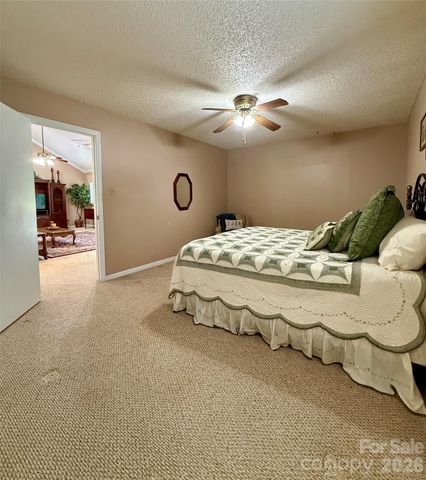 1100 Jennifer Lane, Cherryville, NC 28021