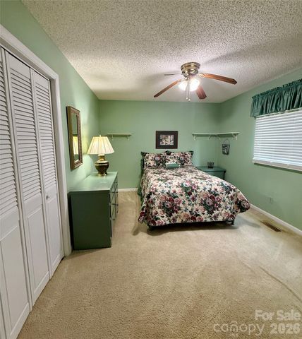 1100 Jennifer Lane, Cherryville, NC 28021