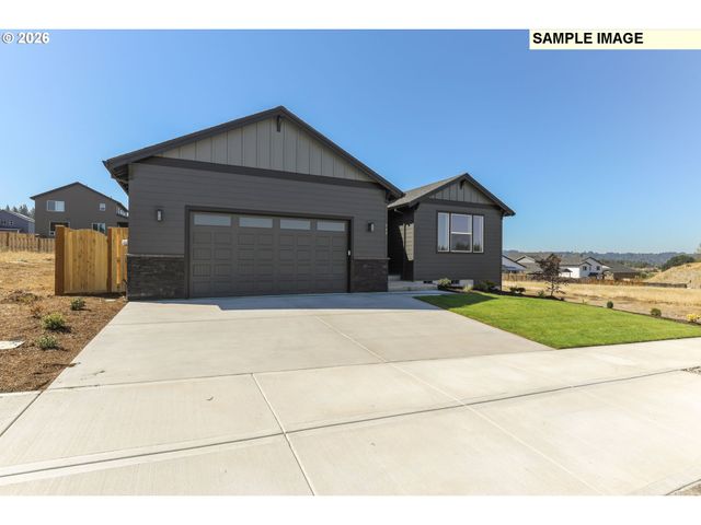 618 Ne TRILLIUM Dr 62, Estacada, OR 97023