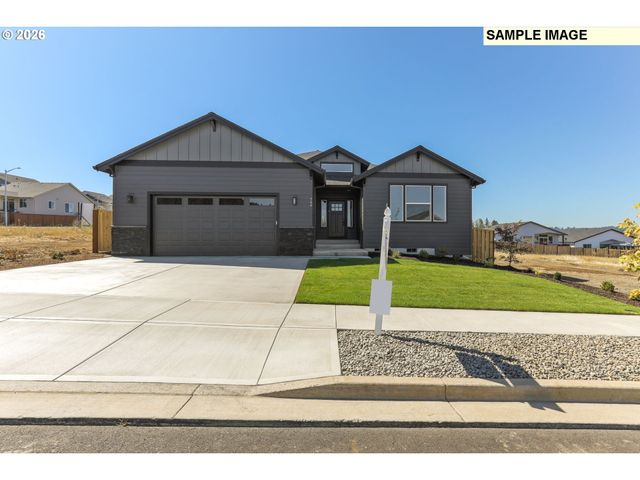 618 Ne TRILLIUM Dr 62, Estacada, OR 97023