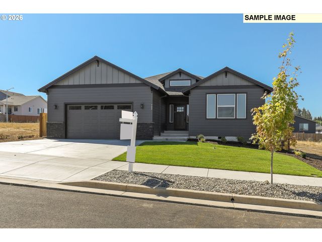 618 Ne TRILLIUM Dr 62, Estacada, OR 97023