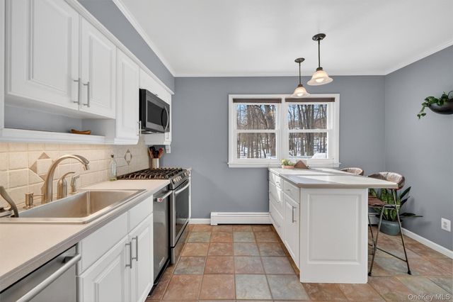 115 Old Pascack, Pearl River, NY 10965