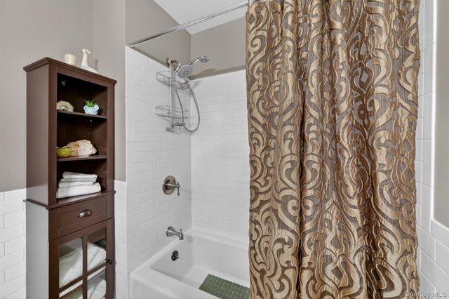 115 Old Pascack, Pearl River, NY 10965