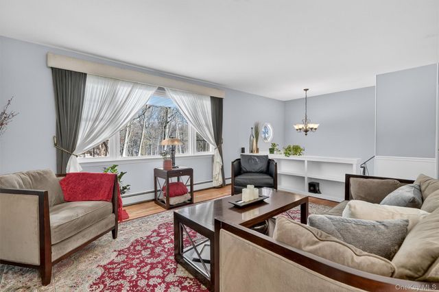 115 Old Pascack, Pearl River, NY 10965