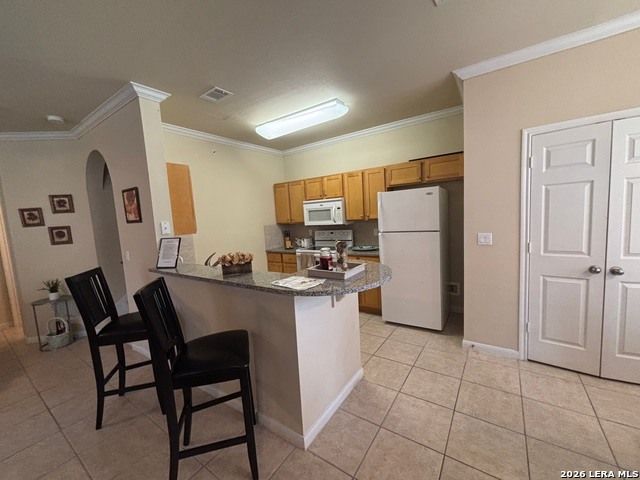 6160 Eckhert Rd Apt 607, San Antonio, TX 78240