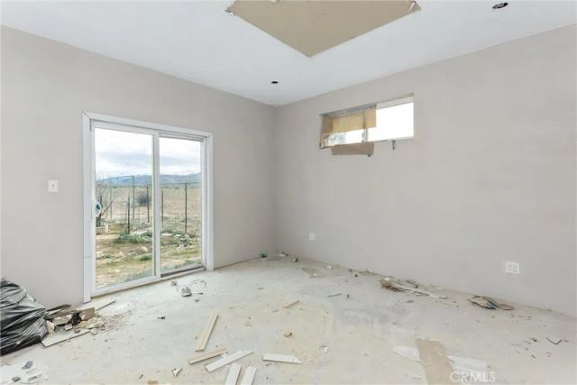 26525 Papago Road, Apple Valley, CA 92307