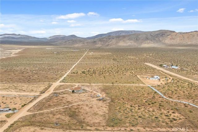 26525 Papago Road, Apple Valley, CA 92307