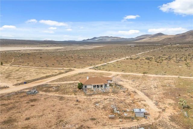 26525 Papago Road, Apple Valley, CA 92307