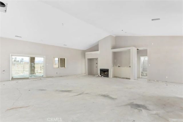 26525 Papago Road, Apple Valley, CA 92307