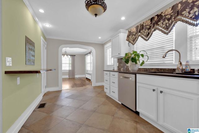 301 WILLIAMS AVENUE, Hanceville, AL 35077
