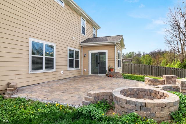 21445 Hanstock Drive, Noblesville, IN 46062