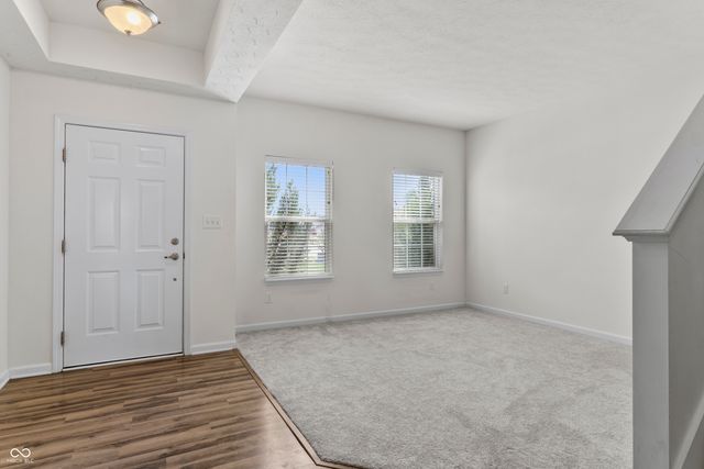 21445 Hanstock Drive, Noblesville, IN 46062