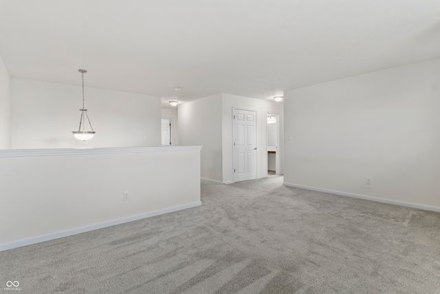 21445 Hanstock Drive, Noblesville, IN 46062